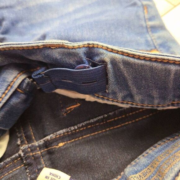 Cherokee jeans with zipper leg bottoms 7 - Picture 5 of 7